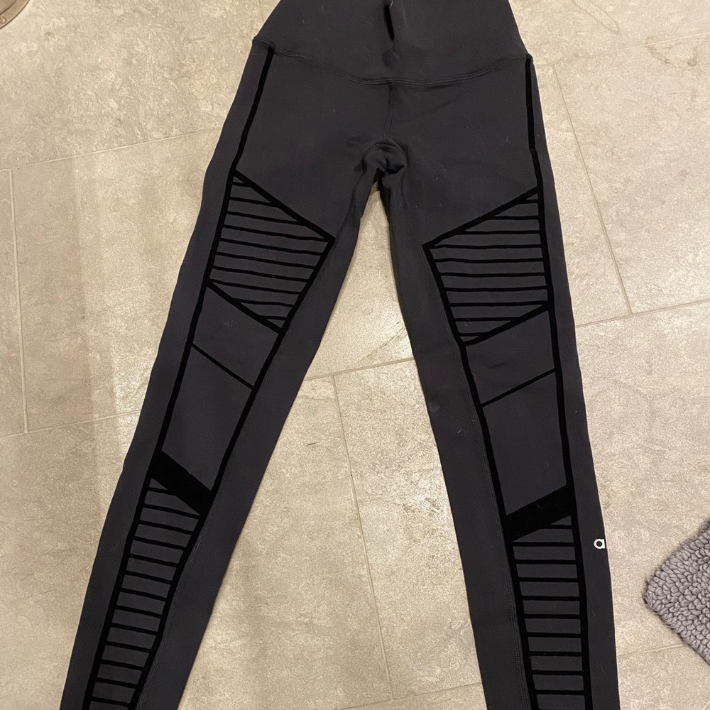 High Waist ALO Yoga Leggings